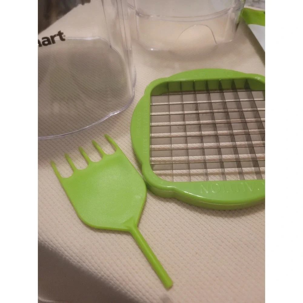 Cuisinart PrepExpress French Fry Cutter, CTG-00-FFC2 **missing‎ larger cutter*